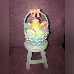 🌸 Pastel Easter Chick Basket Figurine - claydough